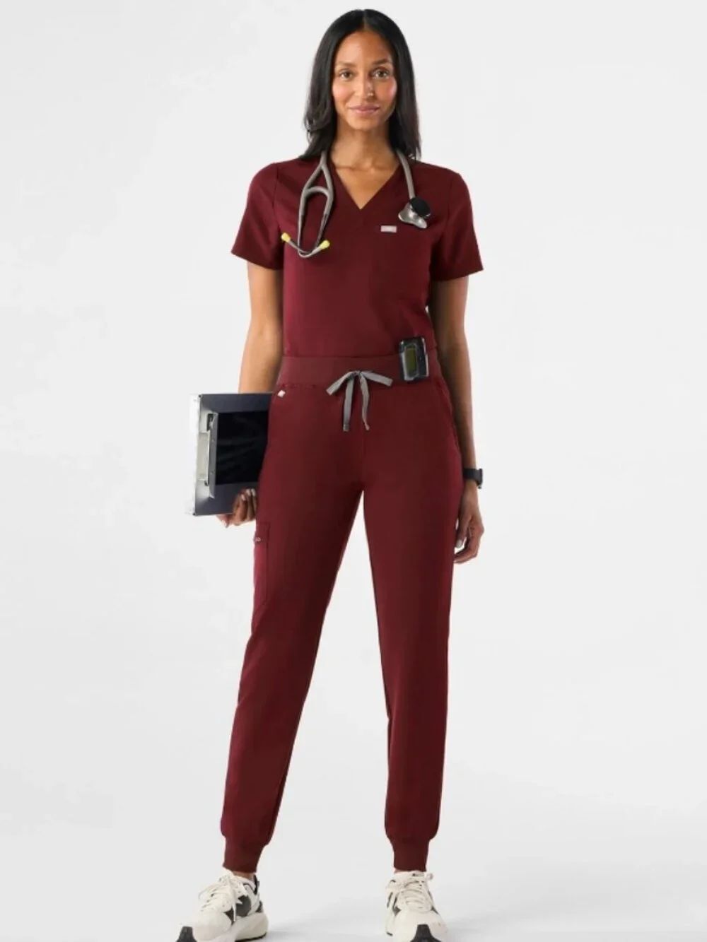 Like New! FIGS Zamora™ Casual Scrub Pant Joggers Burgundy PO#1645 in M